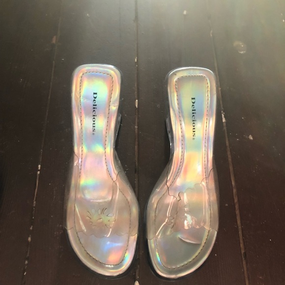 Shoedazzle/JustFab High Heels - Picture 6 of 8